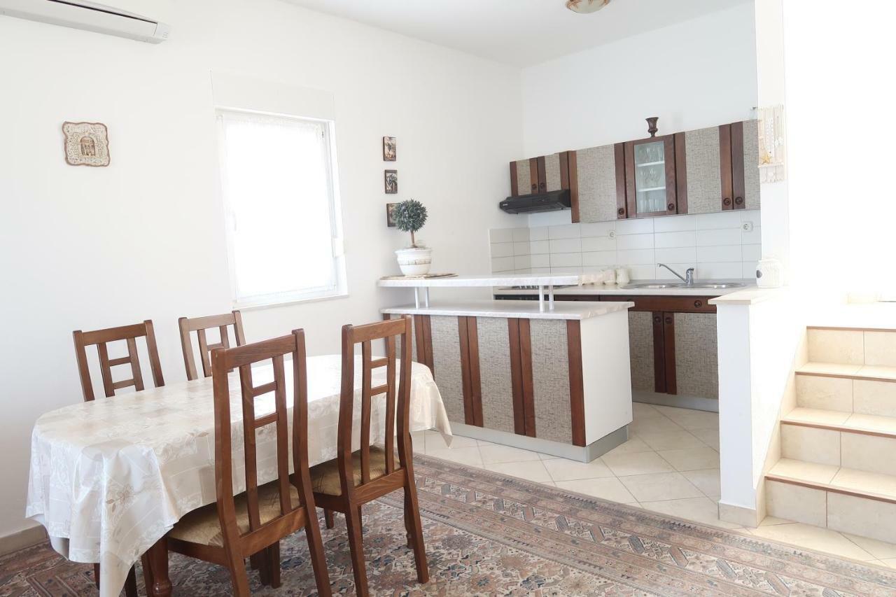 Apartments Maras Primošten المظهر الخارجي الصورة