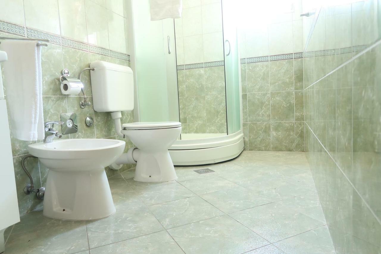 Apartments Maras Primošten المظهر الخارجي الصورة