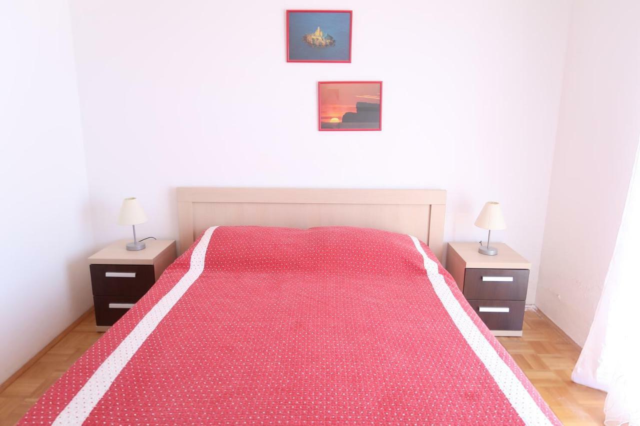 Apartments Maras Primošten المظهر الخارجي الصورة